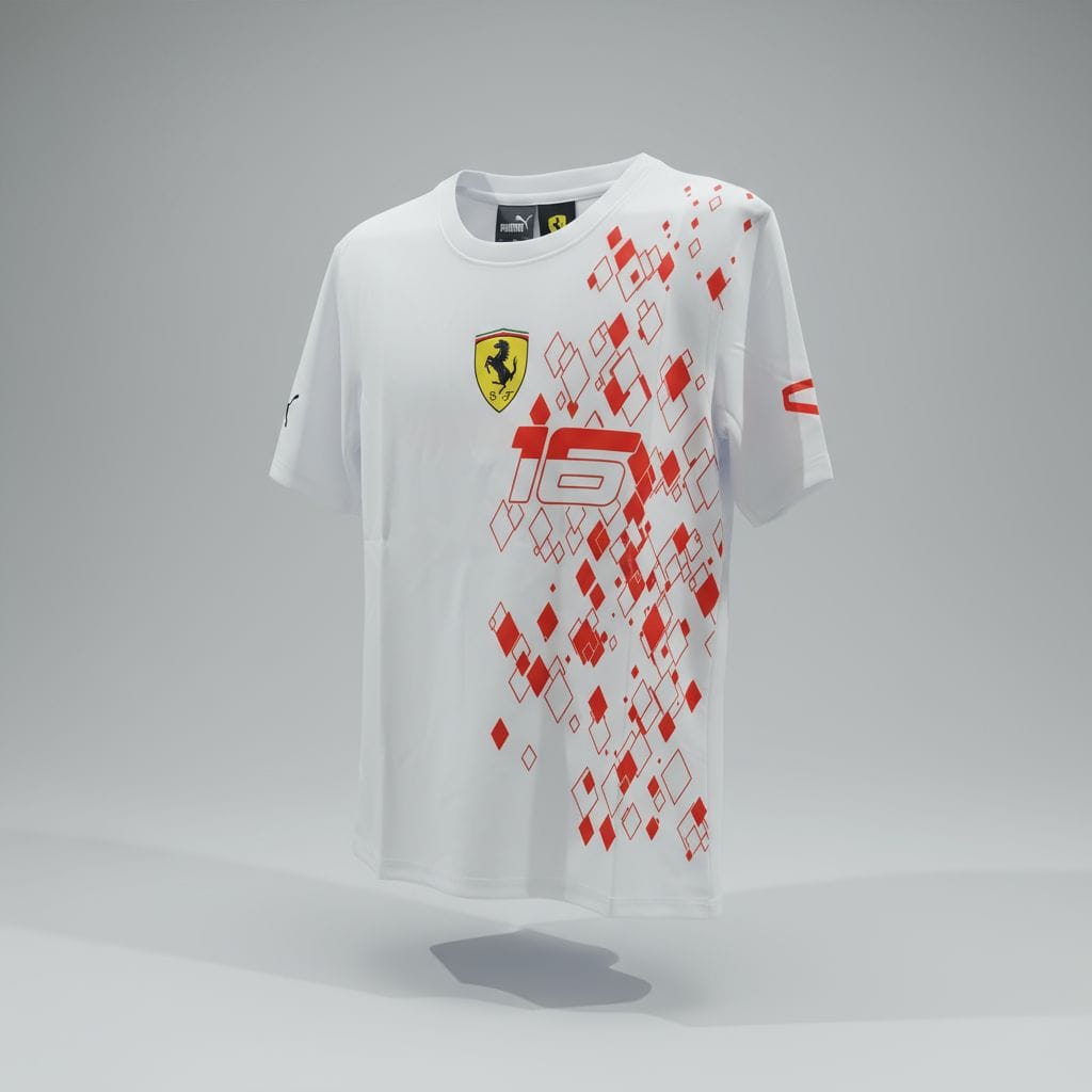 CAMISETA F1 CUELLO REDONDO MARCA PUMA COLOR BLANCO Y DISEÑO EN ROJO LADO IZQUIERDO